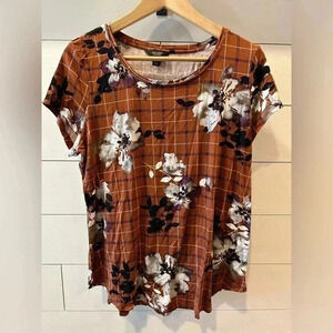 Simply Vera Shirt- Women’s M